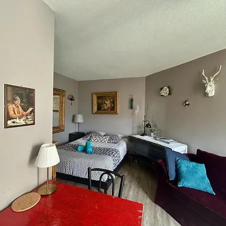 Apartment Polynice : Atypique Avec Terrasse Au Coeur D'antigone